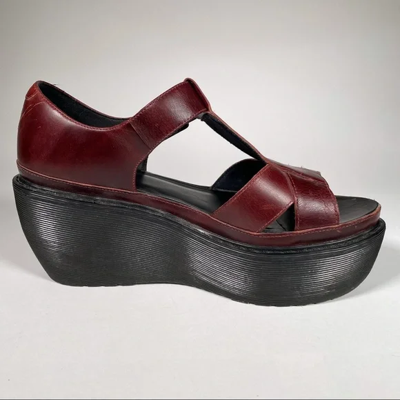 Dr. Martens Adaya Platform Sandals - Picture 8 of 9